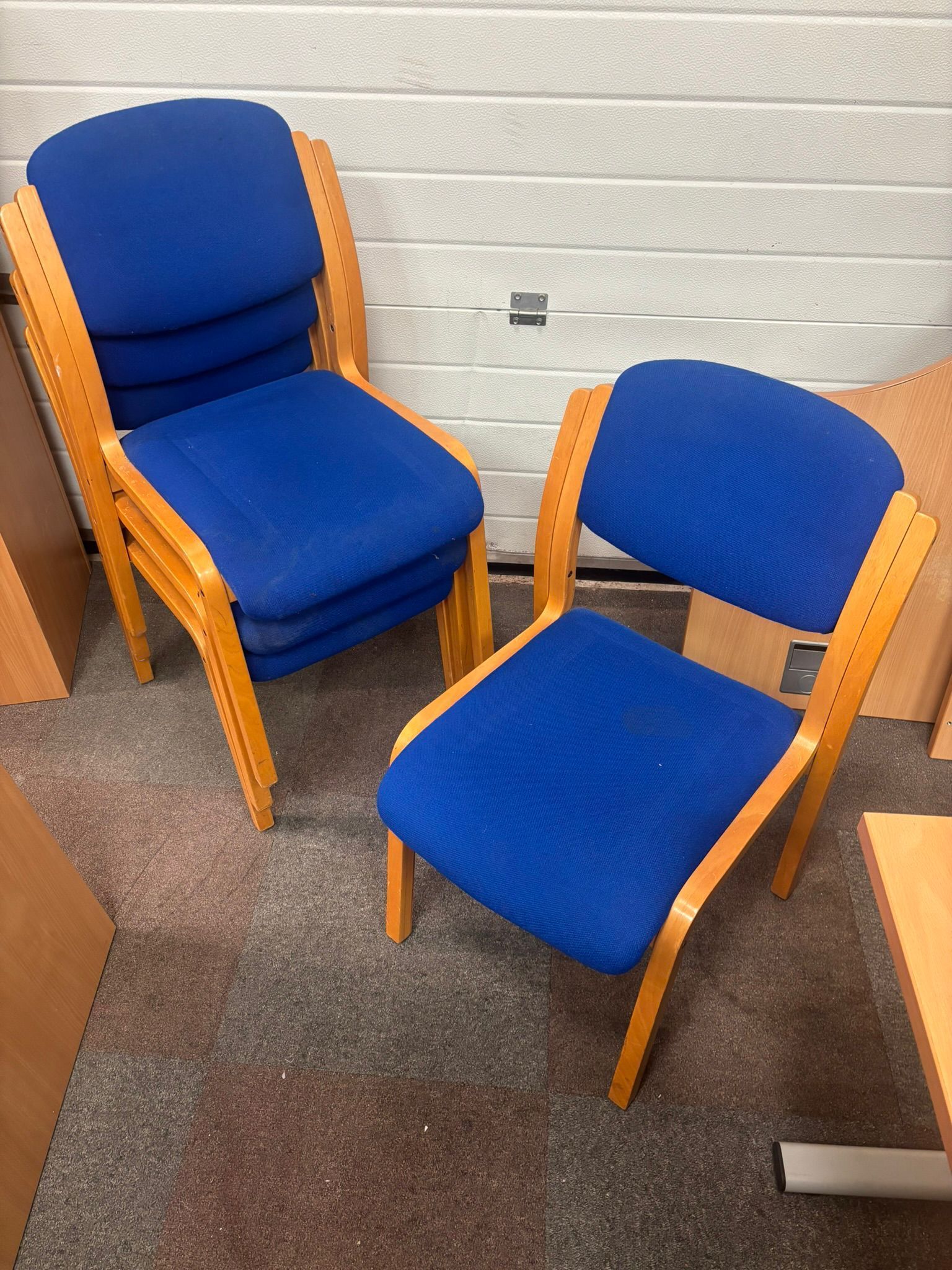Renior Meeting Chairs