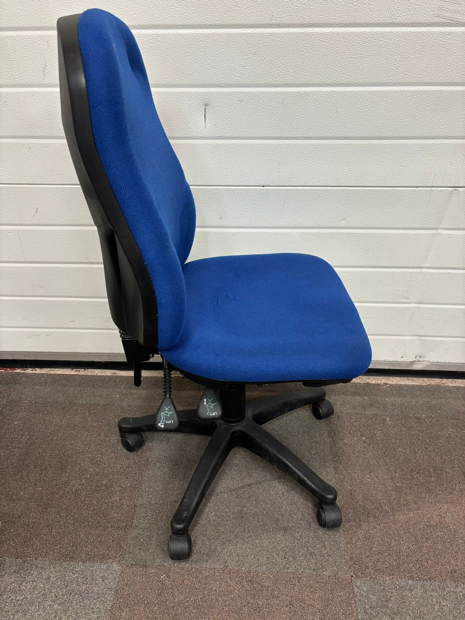 Used 2 Lever Operator Chair