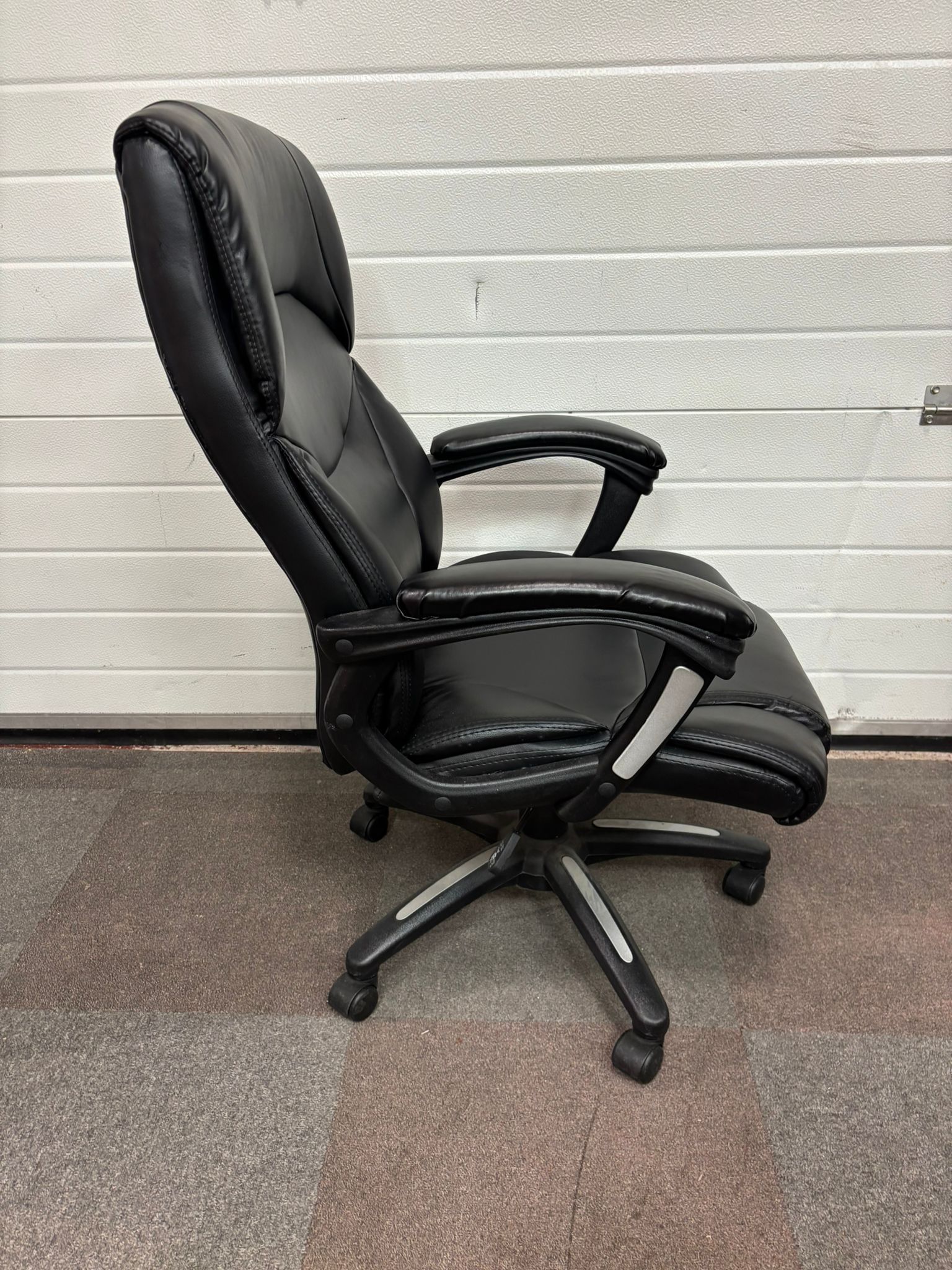 Used Faux Leather Managers Chair