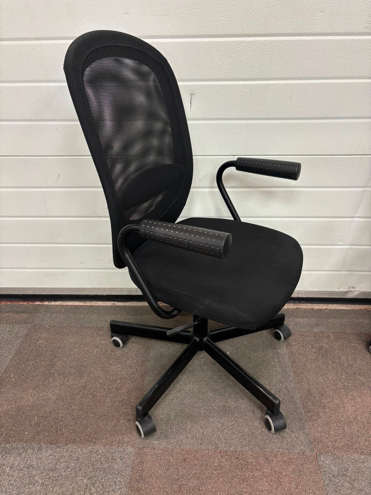 Used Mesh Back Operator Chairs