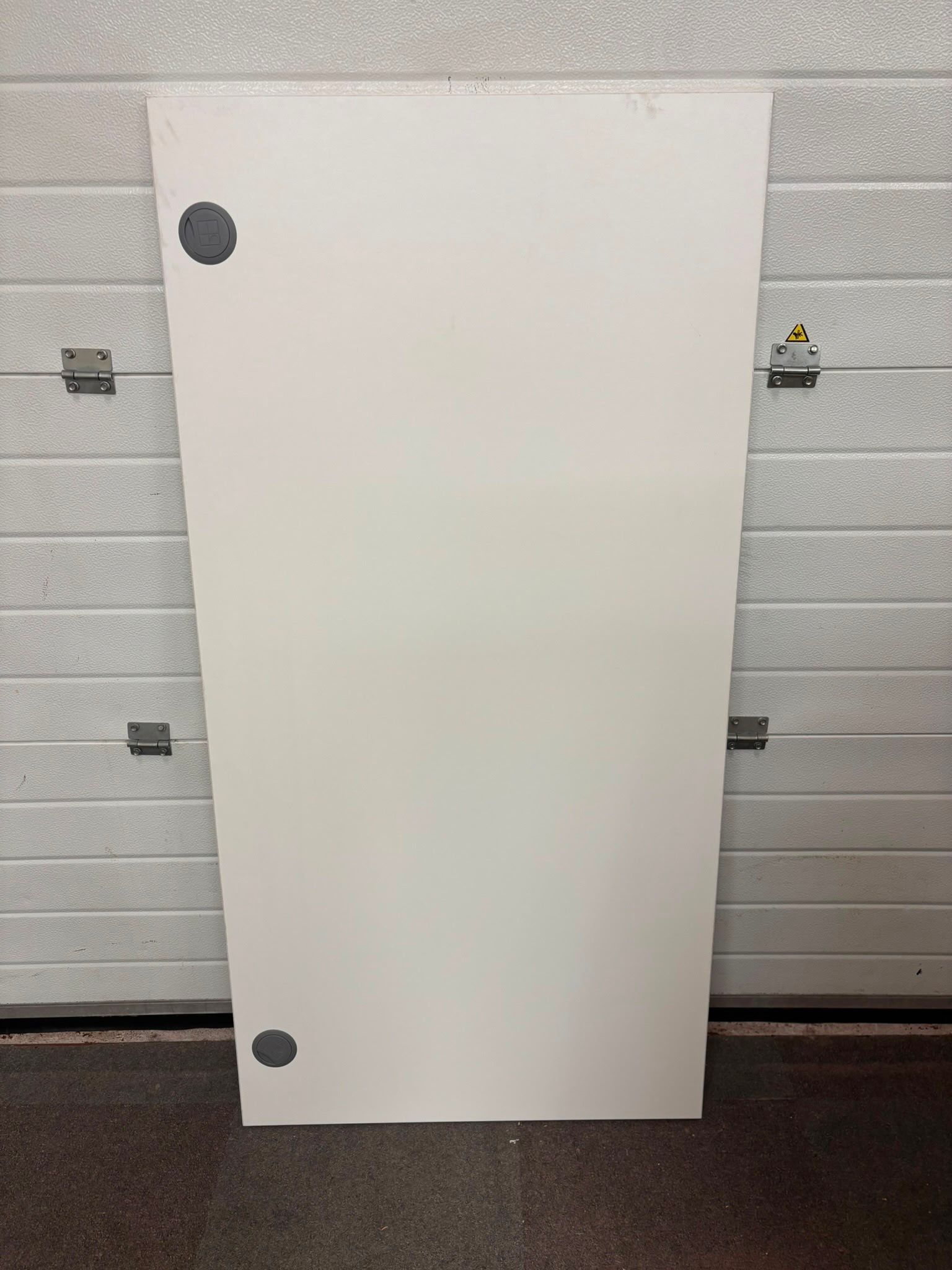 New white Straight Desk