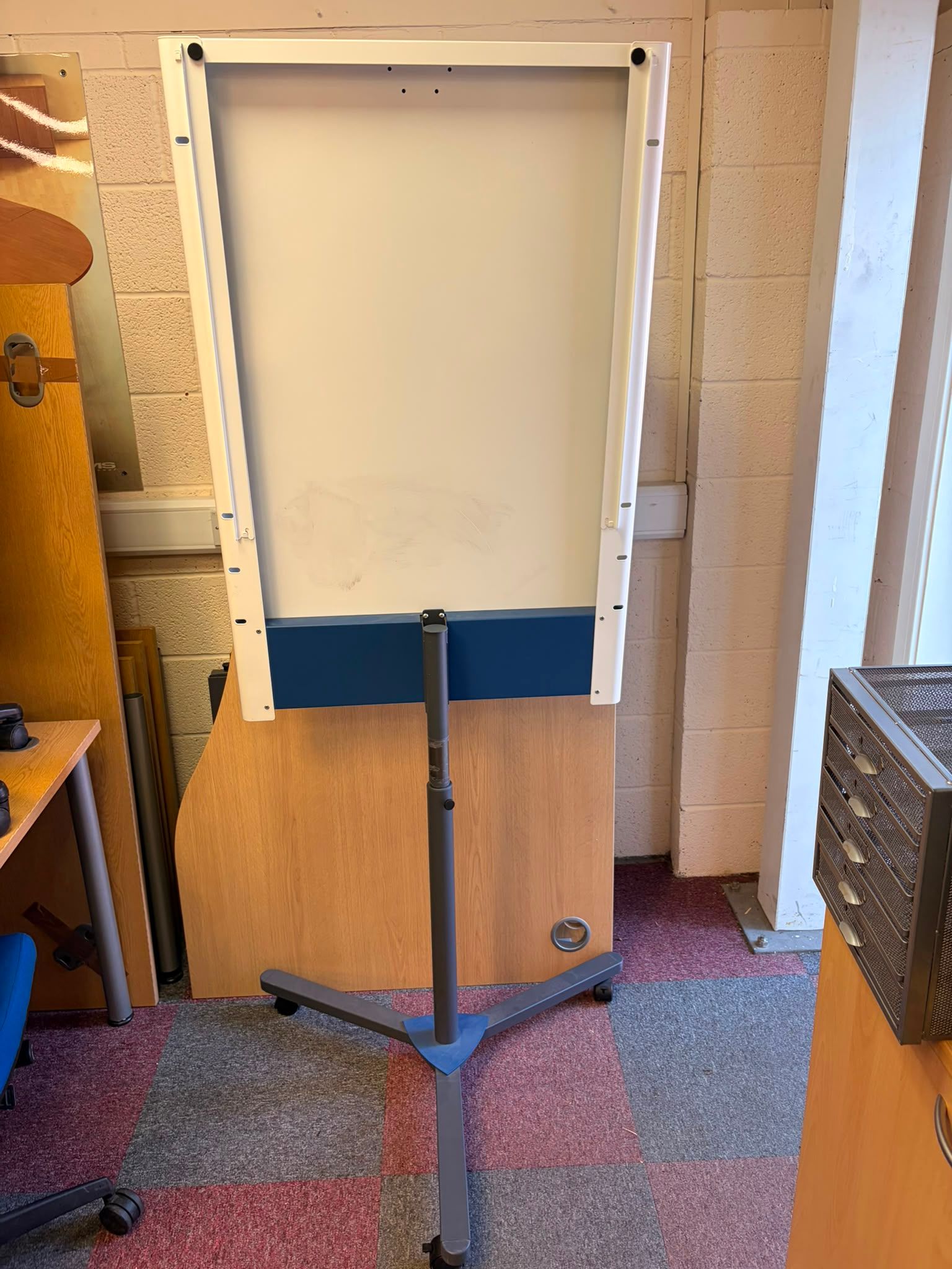 Used Movable Whiteboard
