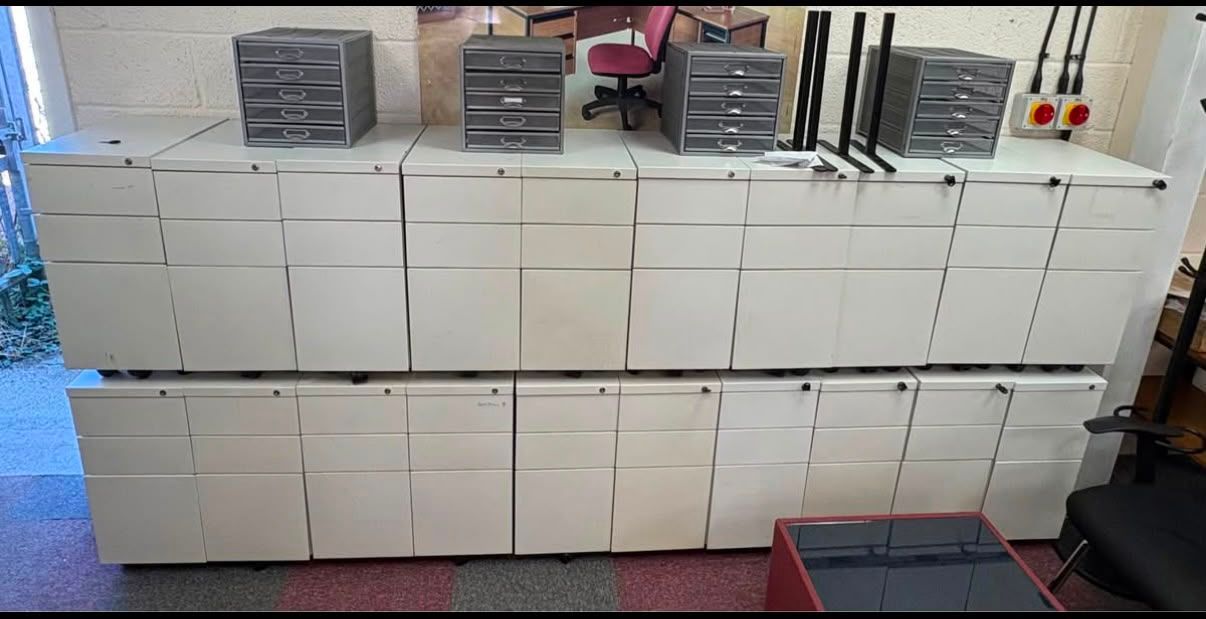 Used Slim-Line Pedestals - White