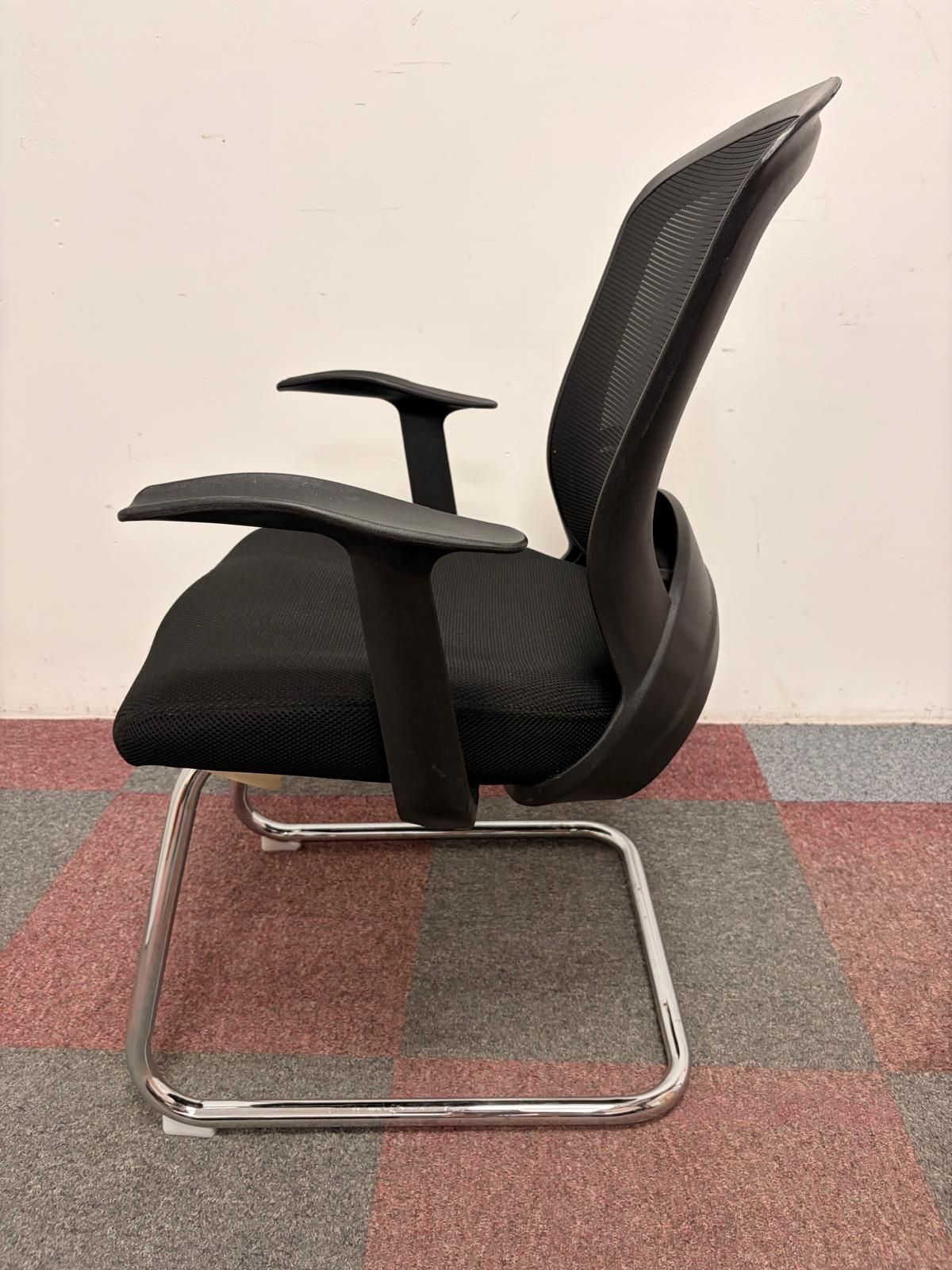 Used Cantilever Meeting Chairs