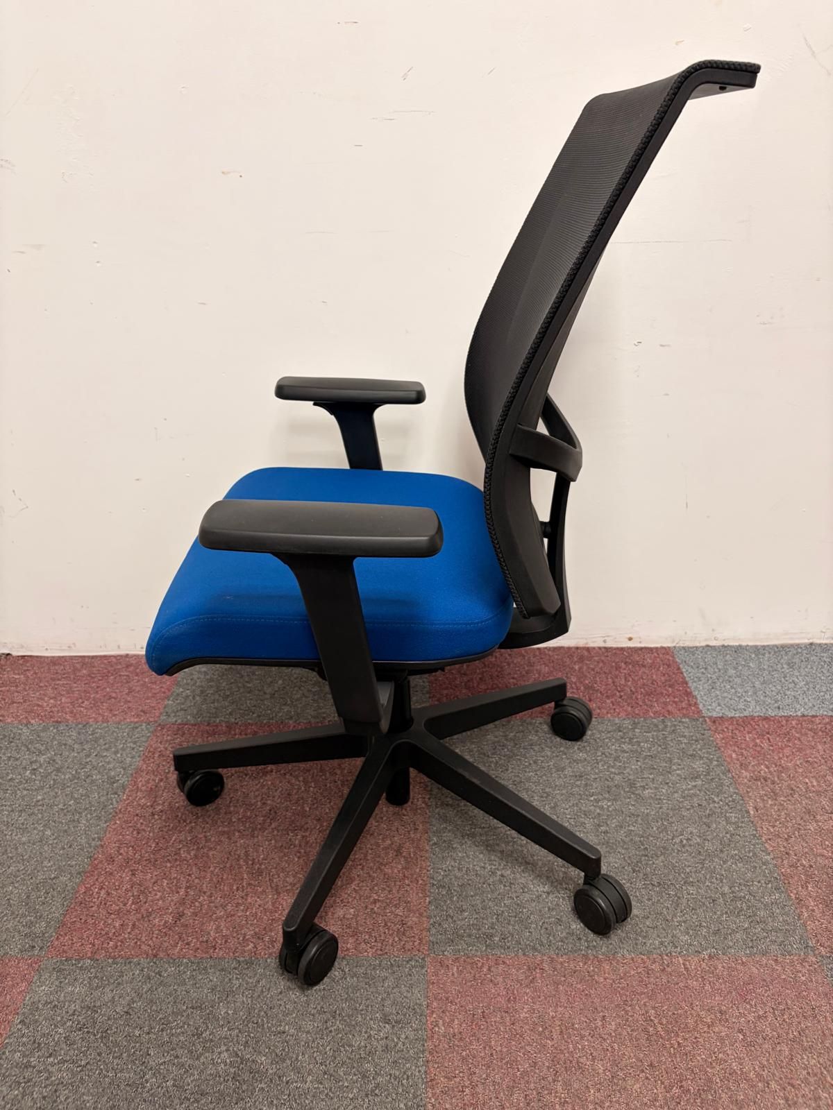 Narbutas Office Chairs