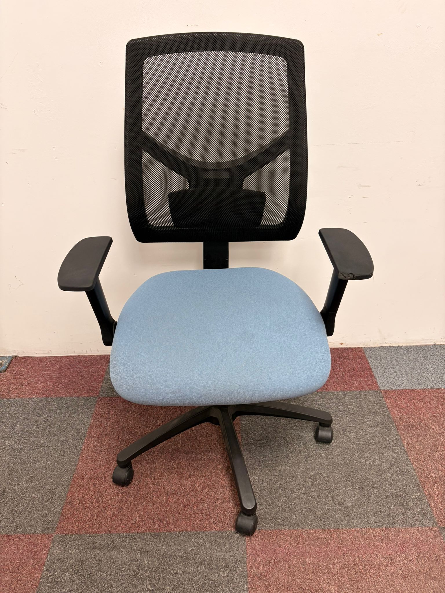 Used Operator Chairs - Mesh Back