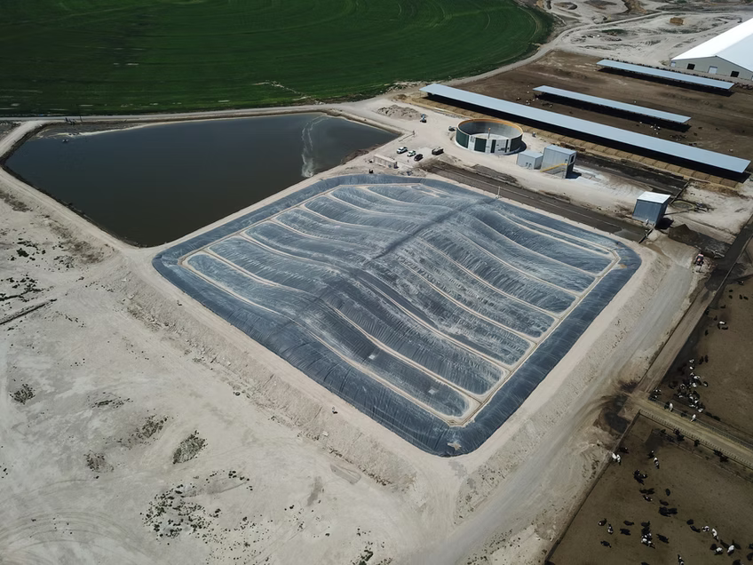 Anaerobic Digester to Renewable Natural Bio-Gas Project for Dairy Farm in Oak Valley 5 - Burley, ID - Online Date: April 2021
End-Use: RNG / CNG
Project Type: New (Digester)
Digester Tech: Covered Lagoon, Tanks