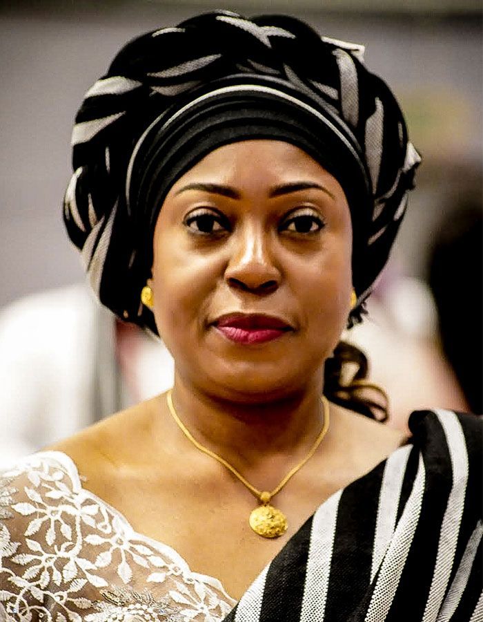 Ms Vivian Kave