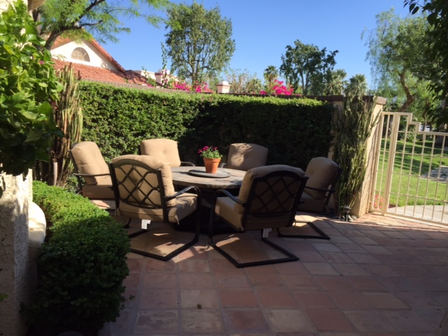 courtyard front entry