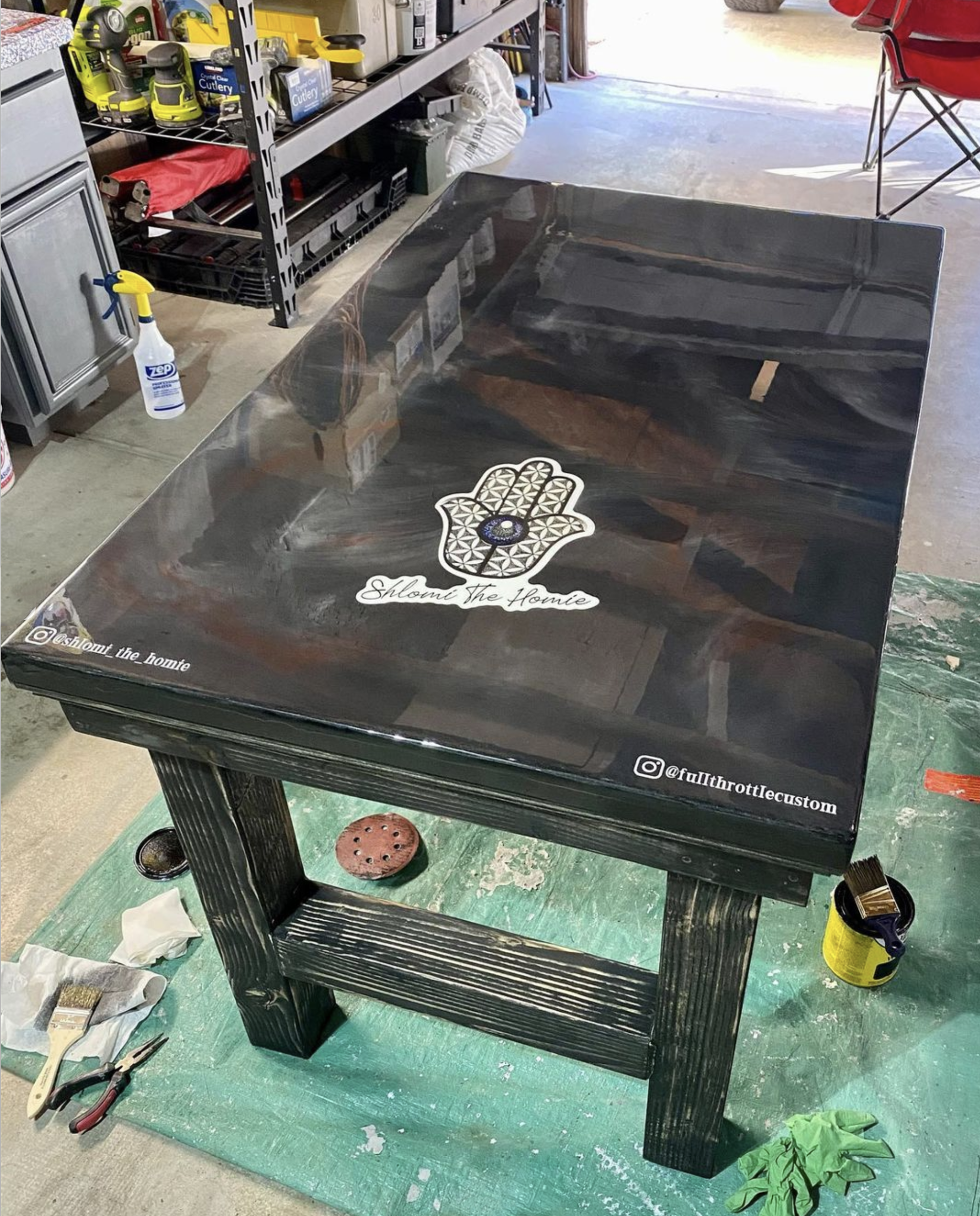 Epoxy table, Epoxy