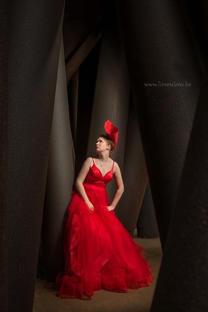 fashion foto op speciale binnenlocatie