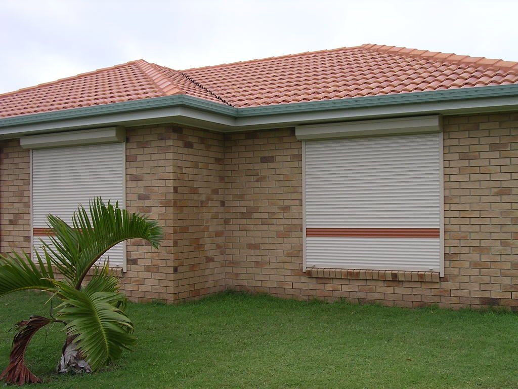 Gallery Gladstone, Qld Advantage Screens & Blinds