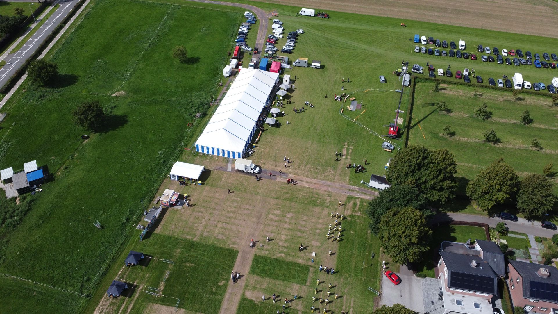 ZONDAG 27 AUGUSTUS: BONDSFEEST