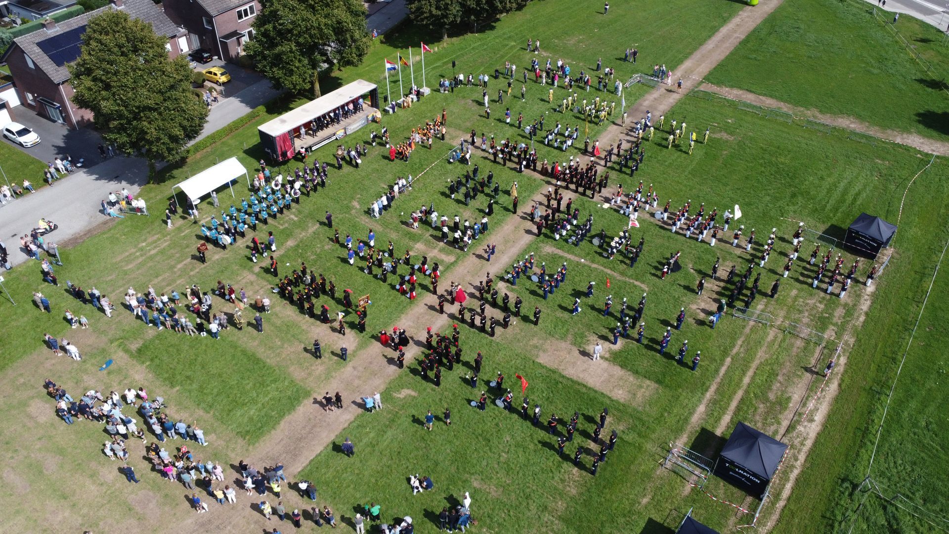 ZONDAG 27 AUGUSTUS: BONDSFEEST