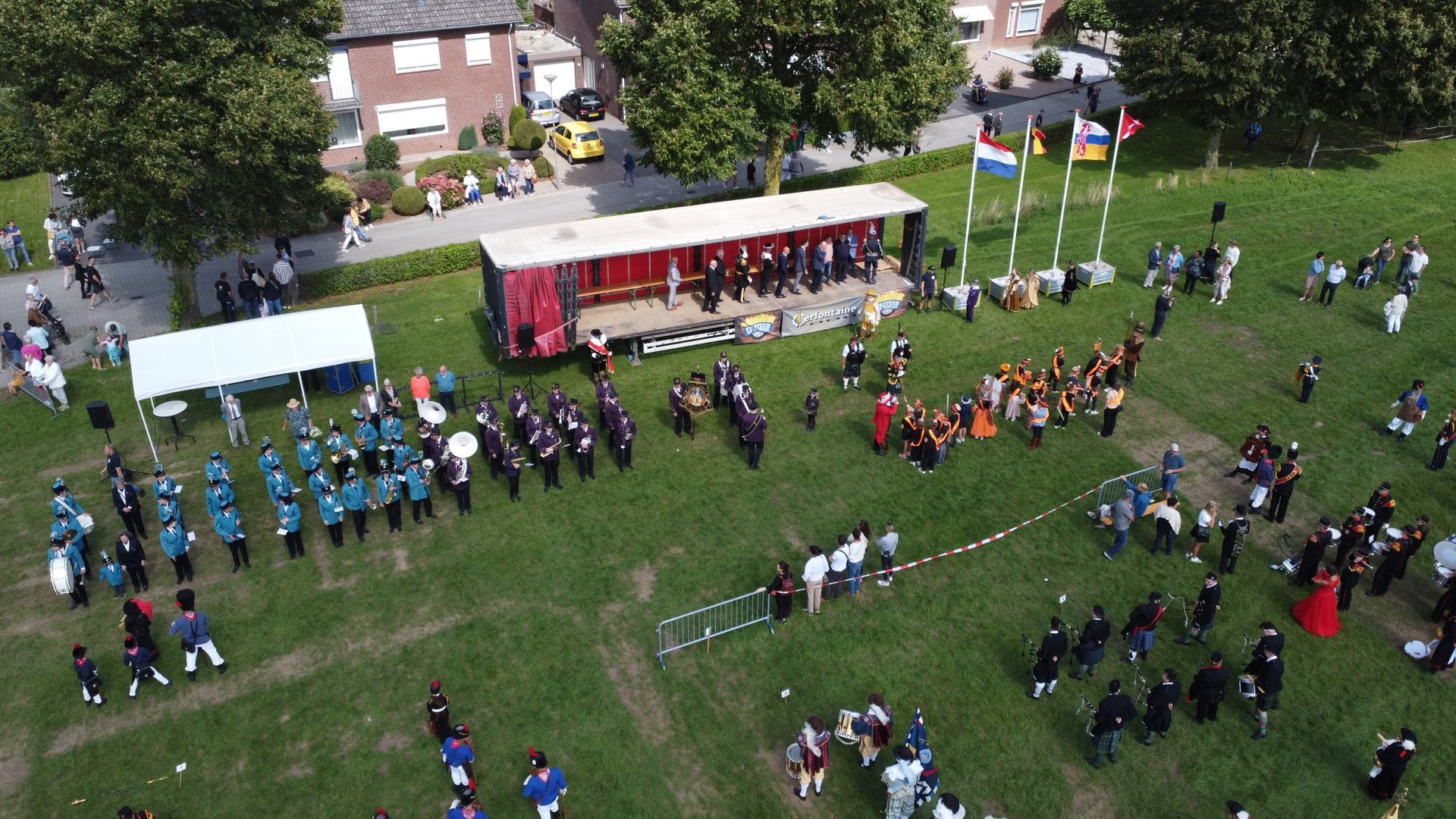 ZONDAG 27 AUGUSTUS: BONDSFEEST