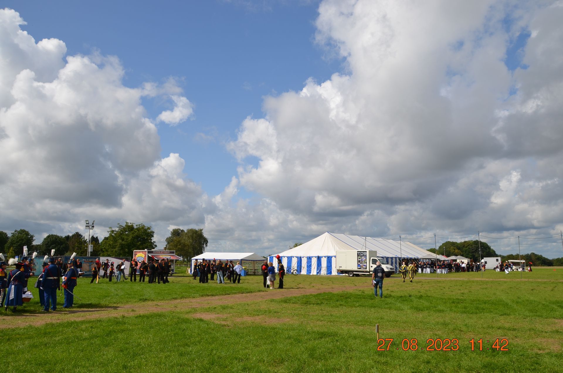 ZONDAG 27 AUGUSTUS: BONDSFEEST