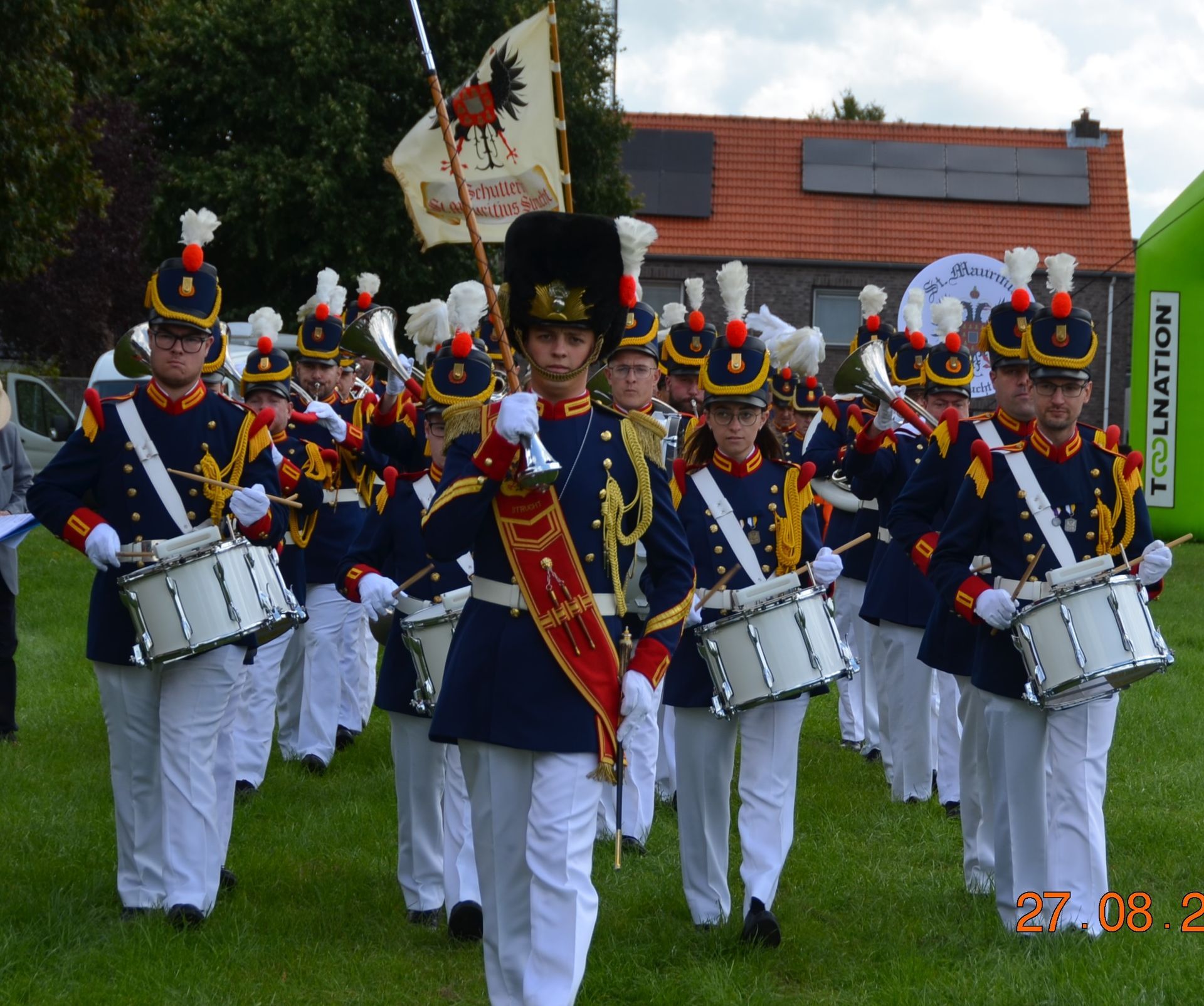 ZONDAG 27 AUGUSTUS: BONDSFEEST