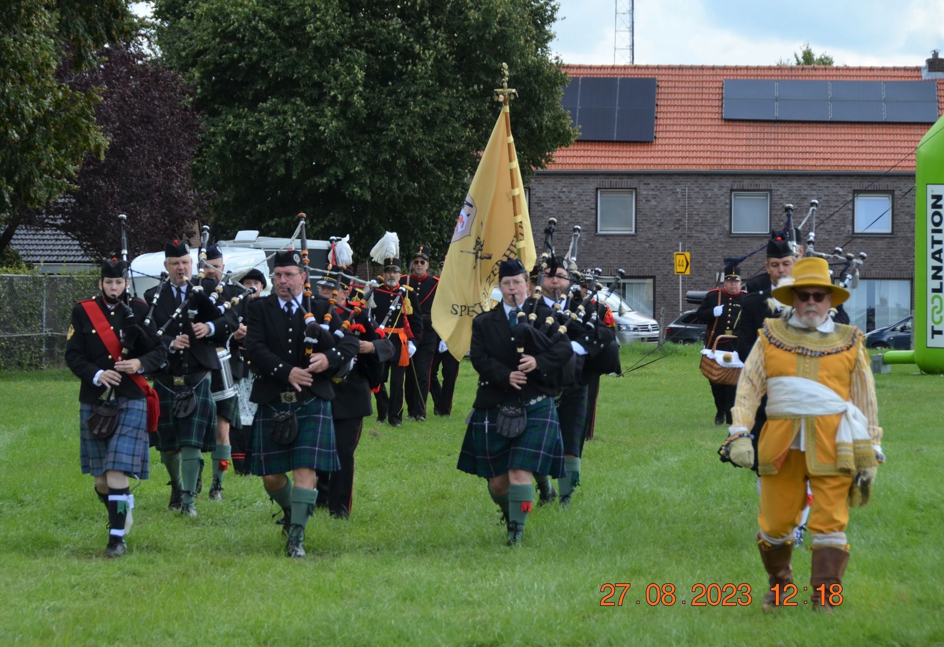 ZONDAG 27 AUGUSTUS: BONDSFEEST