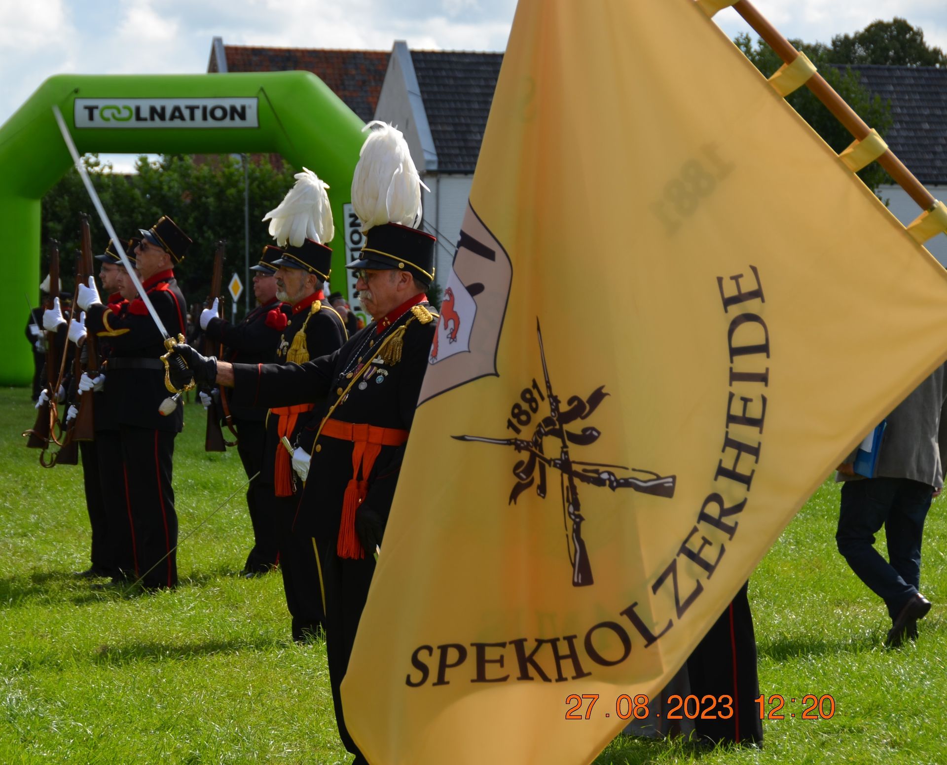 ZONDAG 27 AUGUSTUS: BONDSFEEST