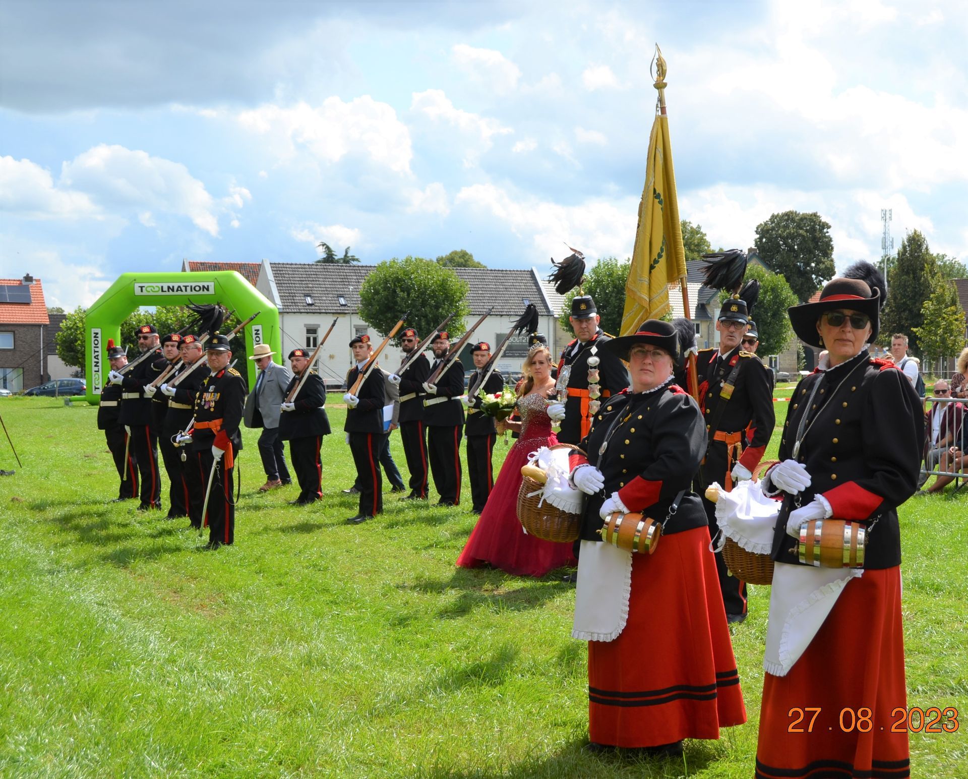 ZONDAG 27 AUGUSTUS: BONDSFEEST