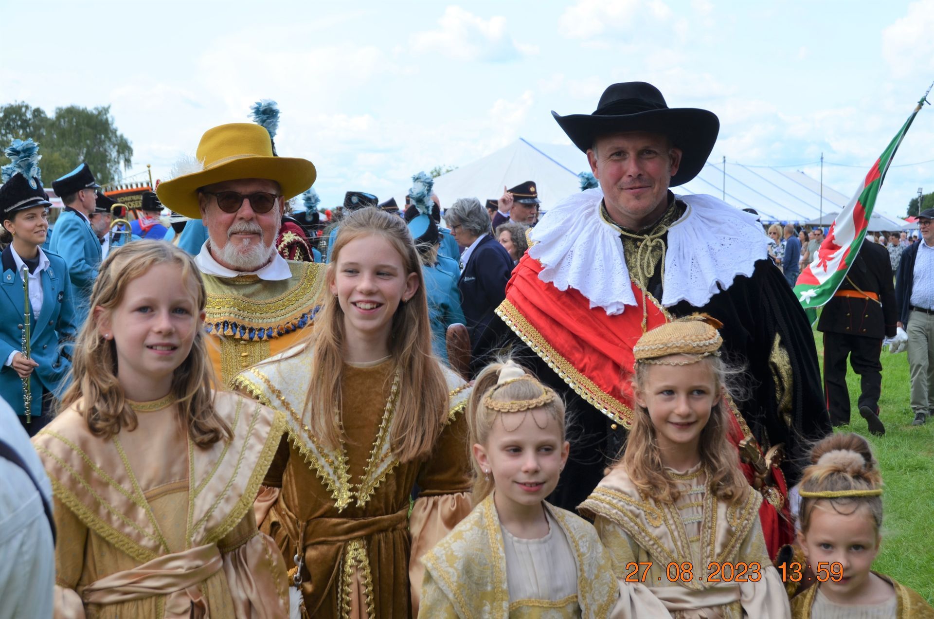 ZONDAG 27 AUGUSTUS: BONDSFEEST