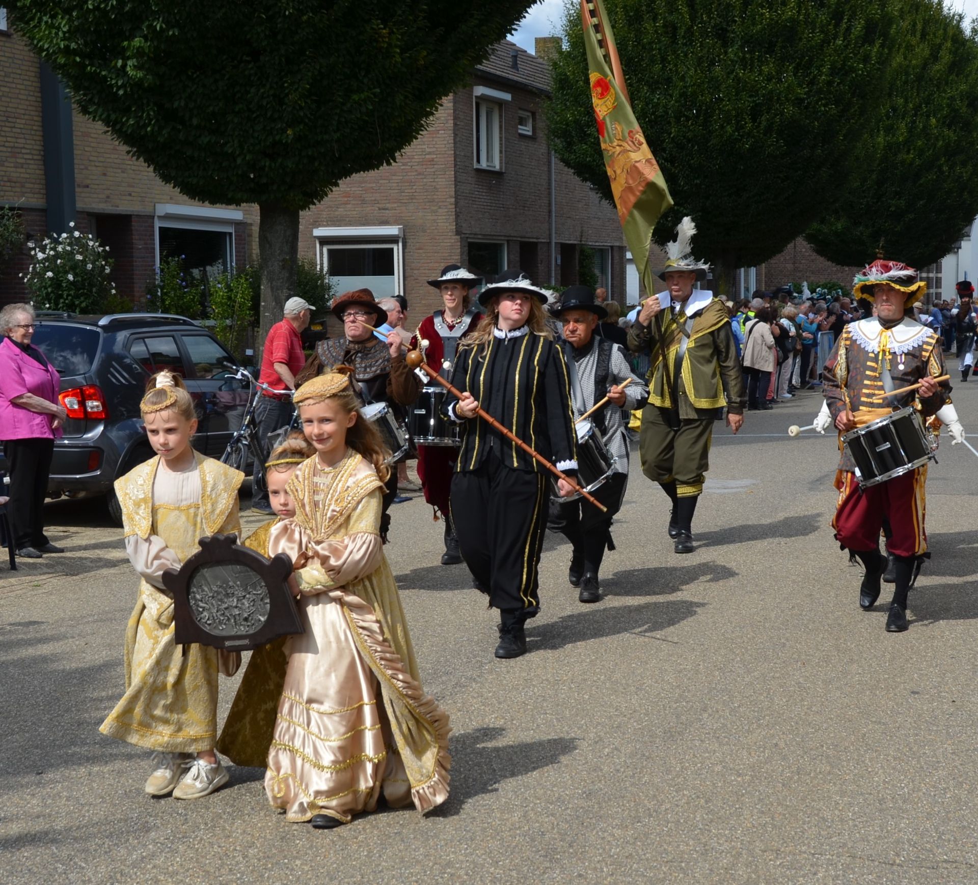 ZONDAG 27 AUGUSTUS: BONDSFEEST