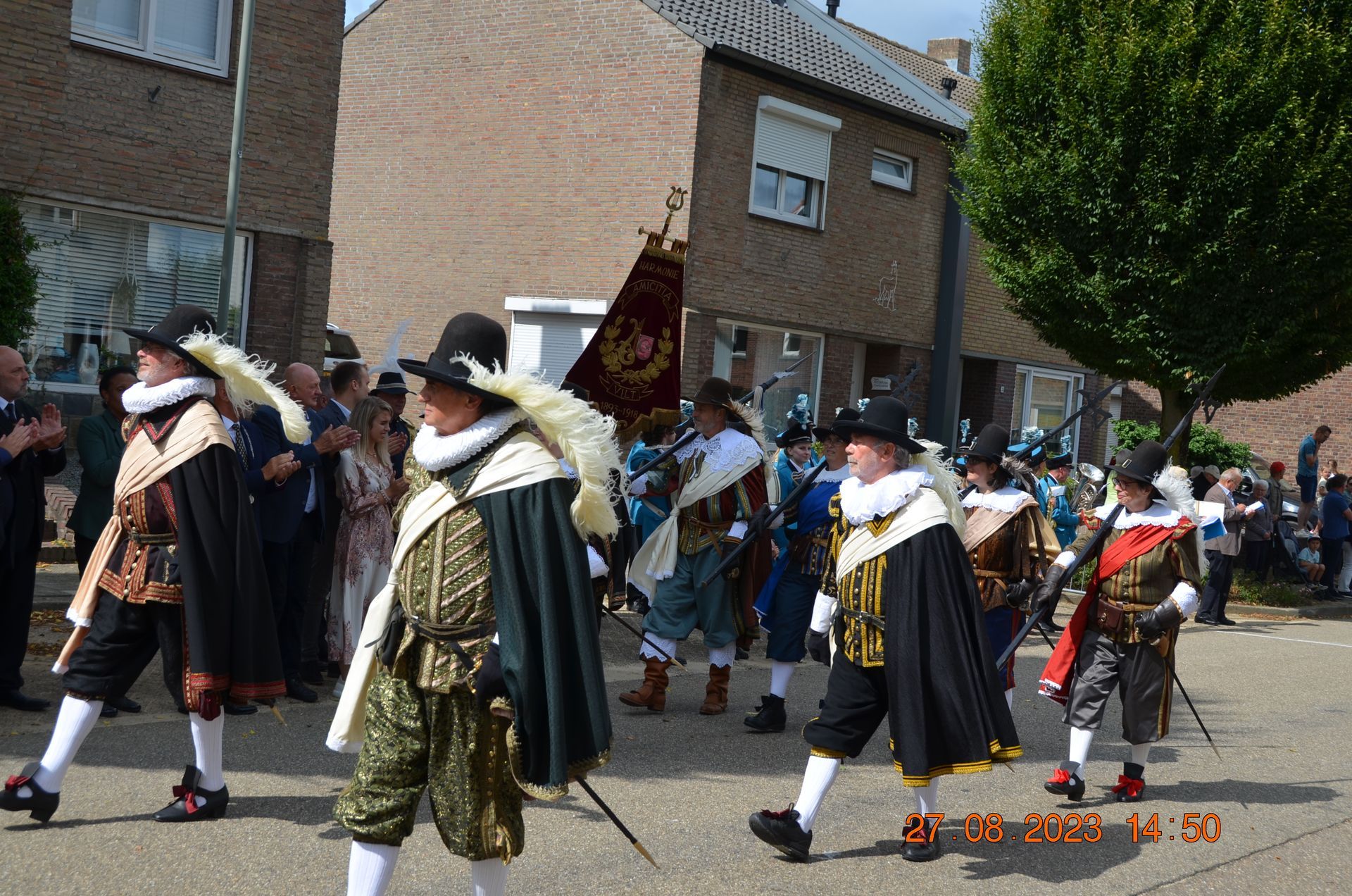 ZONDAG 27 AUGUSTUS: BONDSFEEST