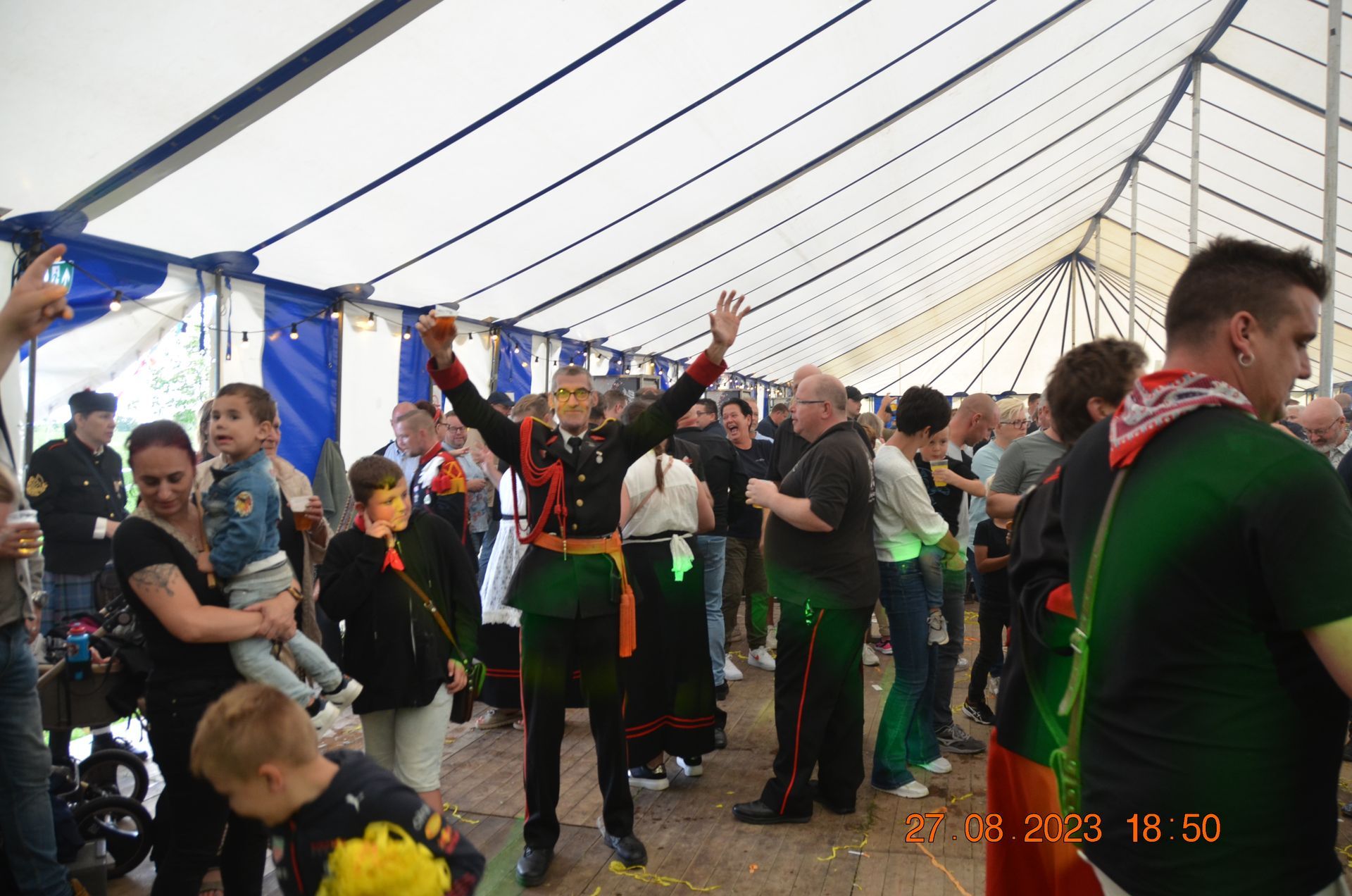 ZONDAG 27 AUGUSTUS: BONDSFEEST