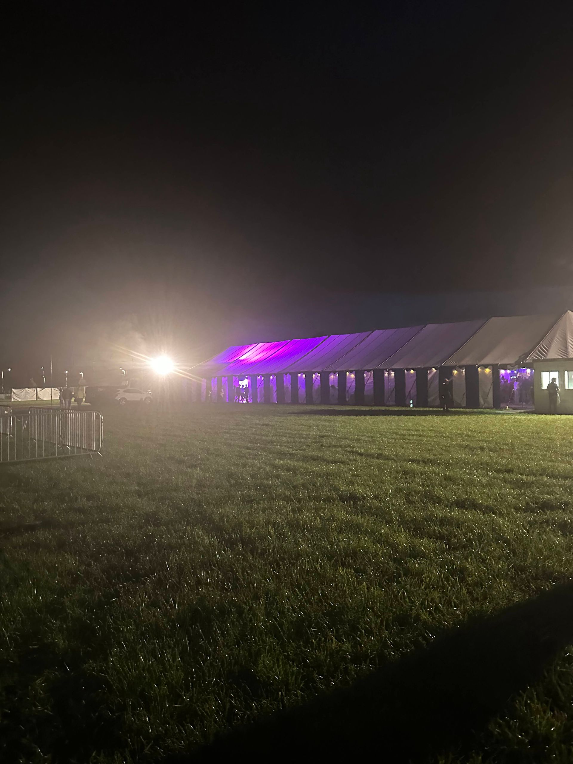 ZATERDAG 26 AUGUSTUS: FEESTAVOND