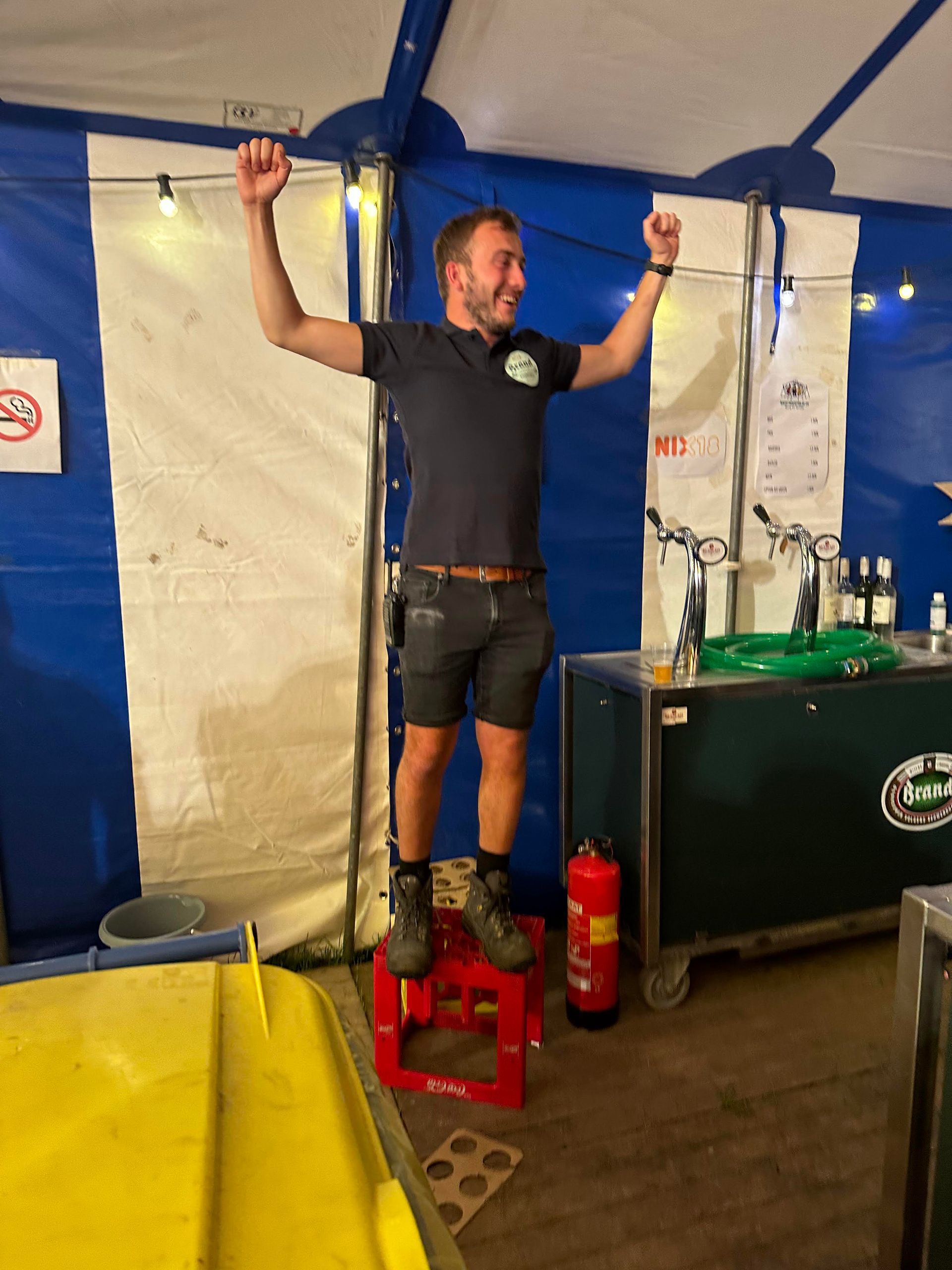 ZATERDAG 26 AUGUSTUS: FEESTAVOND