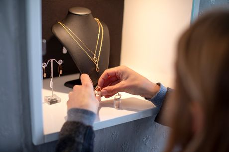 Estate Jewelry — Hobart, IN — C&D Jewelry & Collectables
