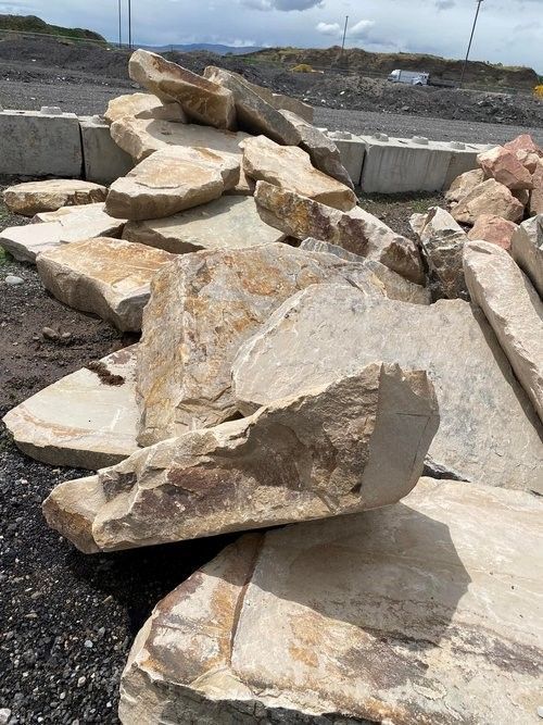 Natural slab steps | Springville, UT | Rocca Bella