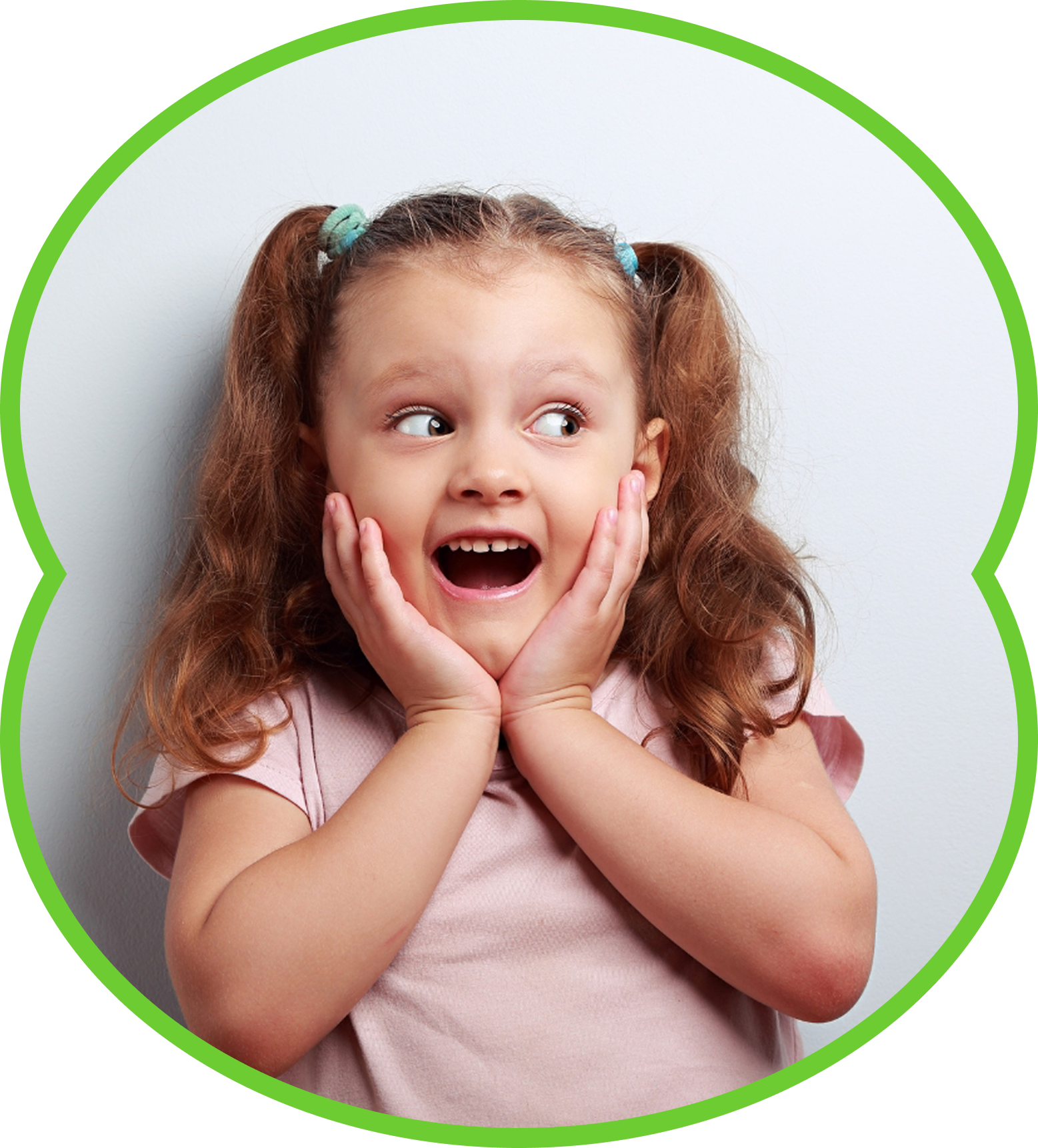 Child with pigtails holding cheeks in surprise, framed by a green circle on a white background