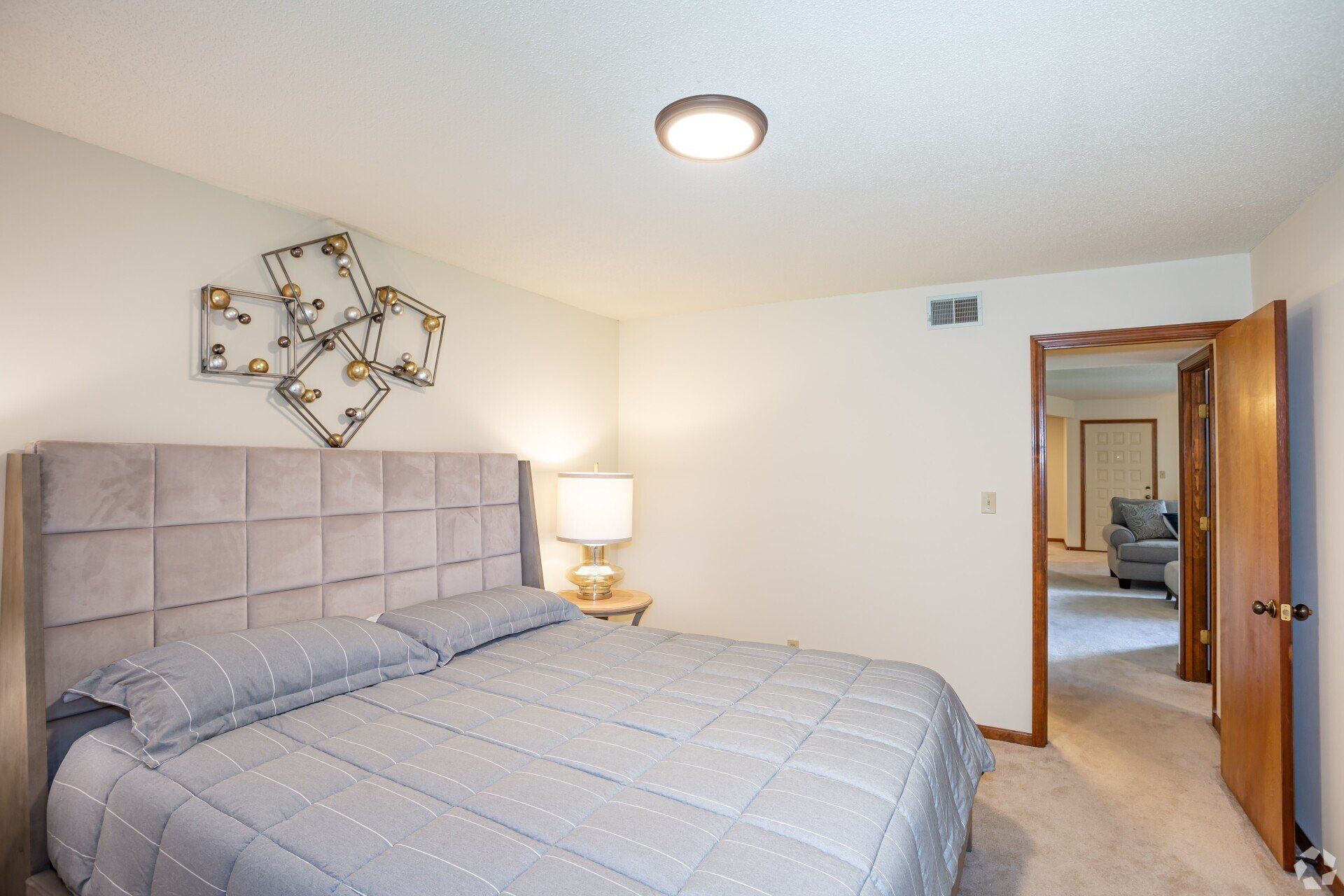 Broadway Village Photo Gallery