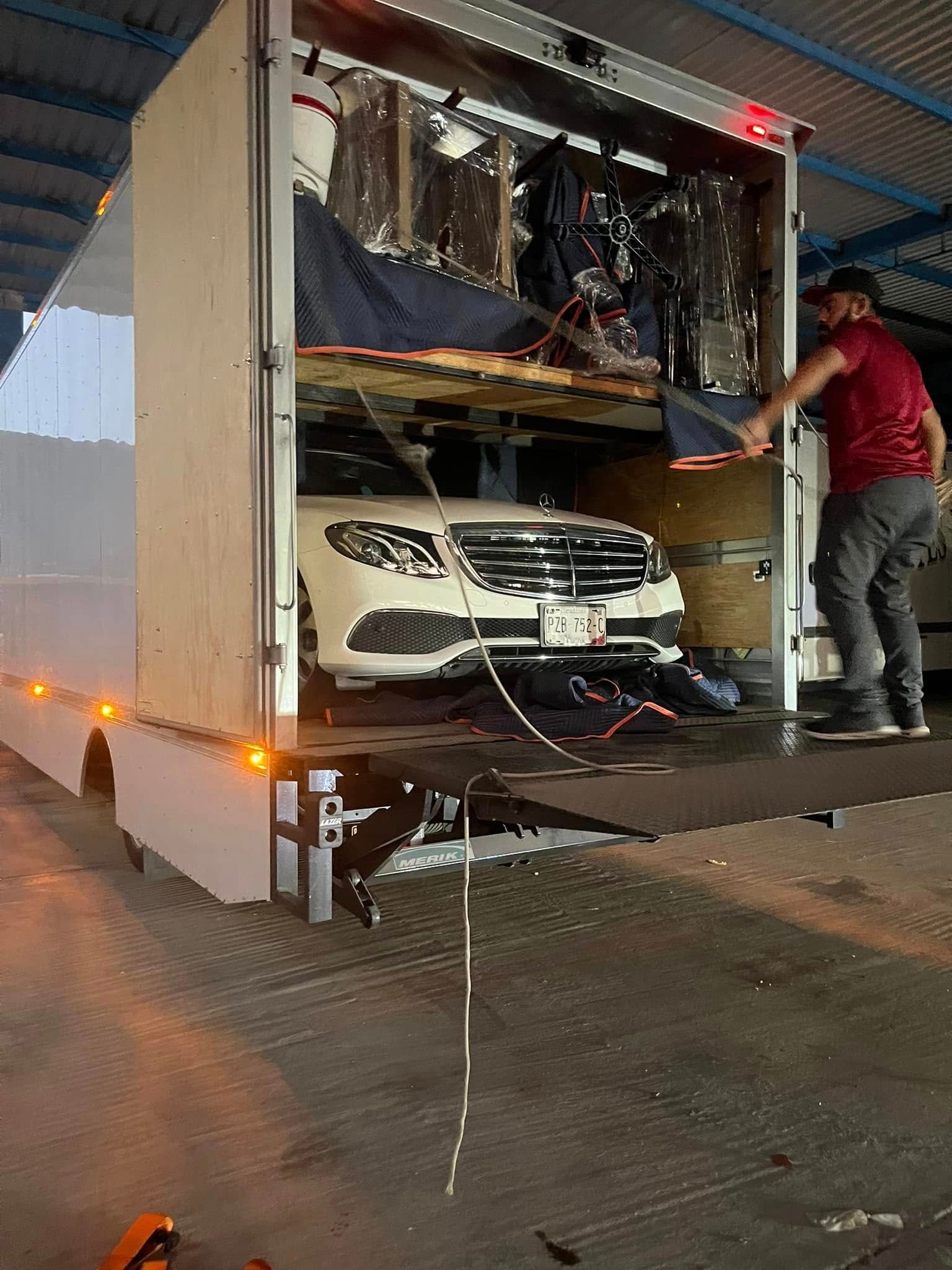 FLETES Y MUDANZAS DEL CABO 