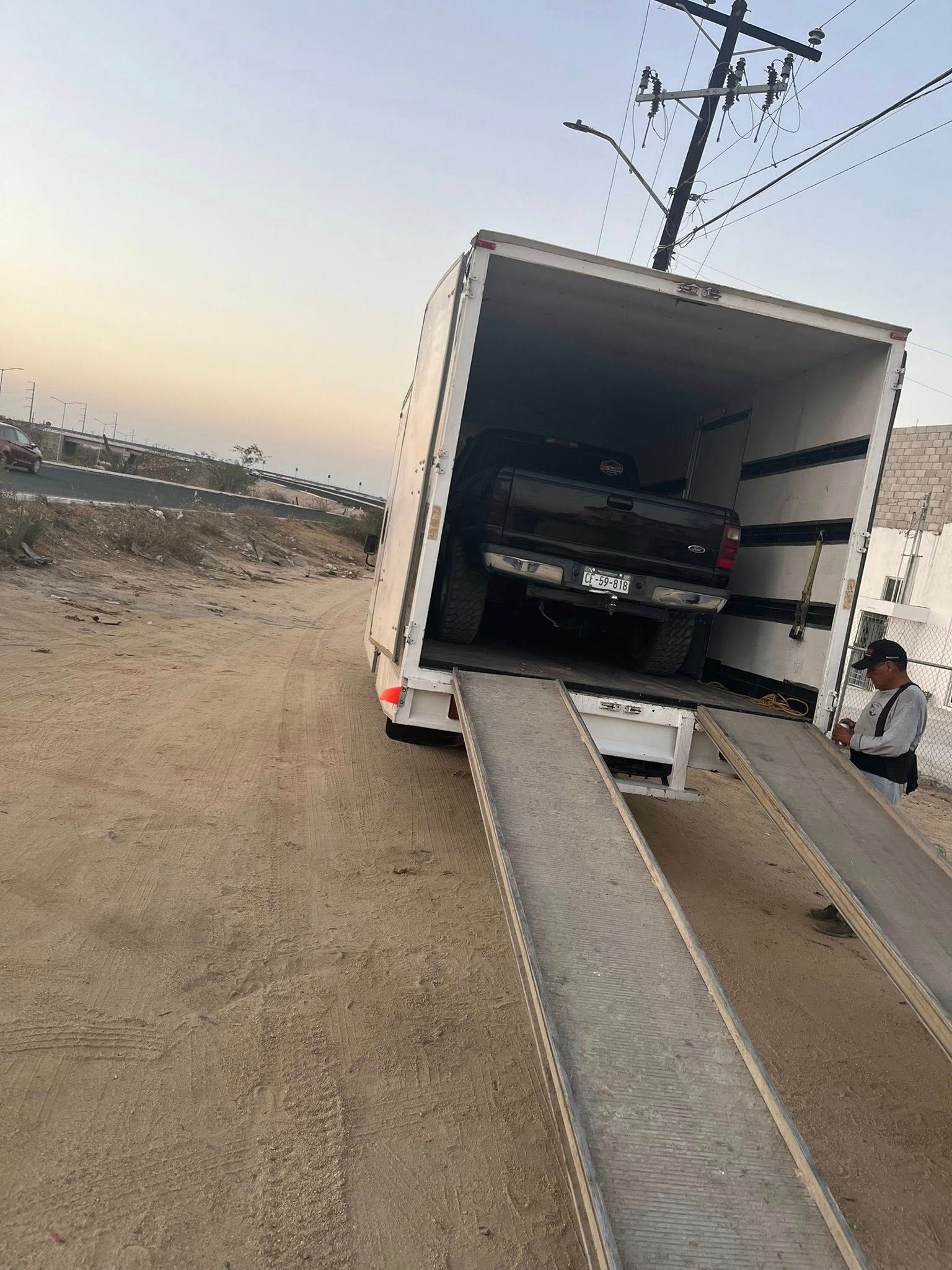 FLETES Y MUDANZAS DEL CABO 