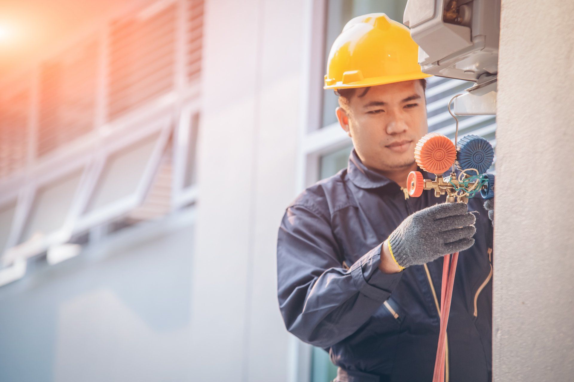 Man Checking Measure Of Heat — Lithia, Fl — JS Watson Air Man Checking Measure Of Heat — Lithia, Fl — JS Watson Air