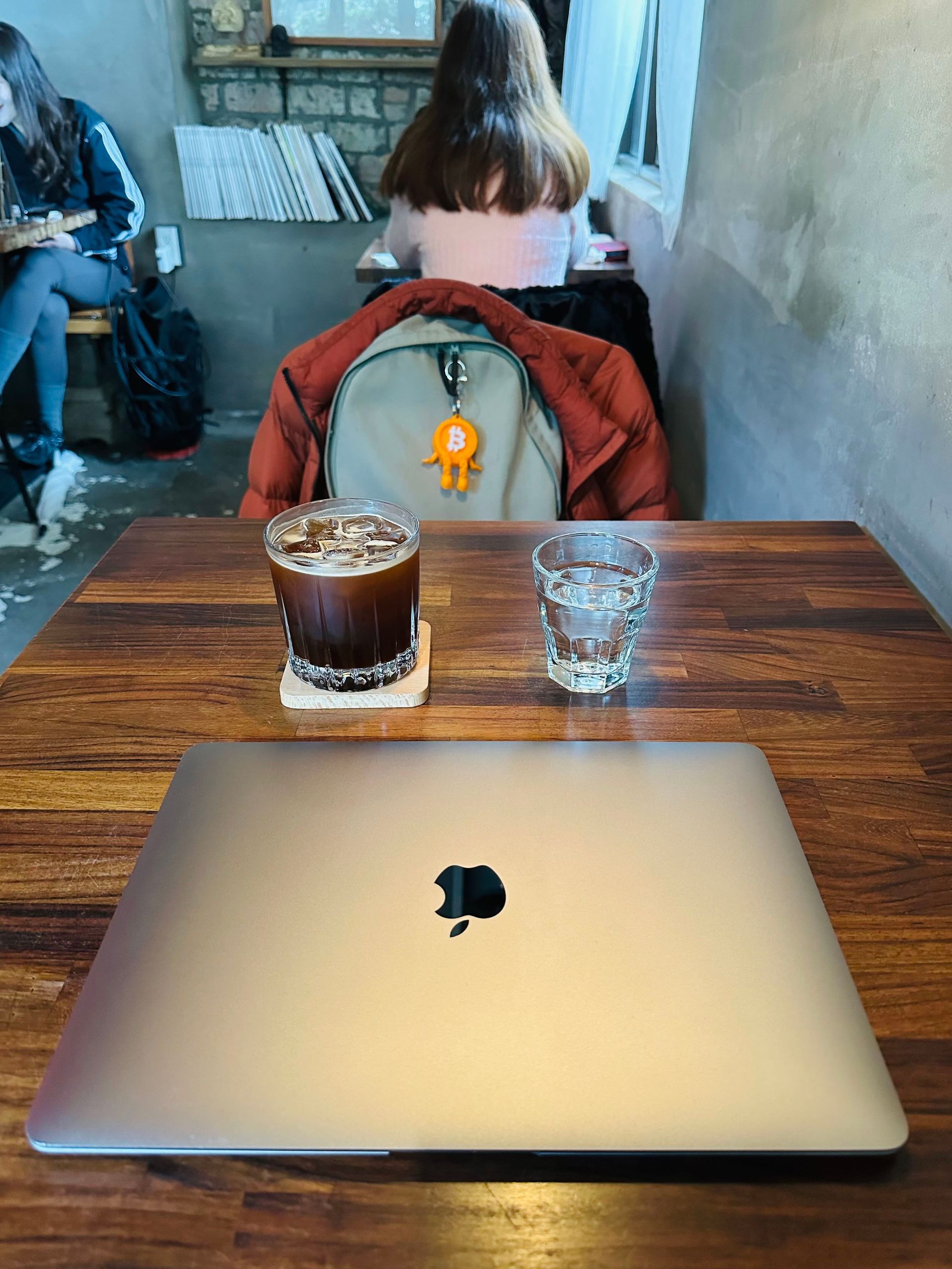 大安站咖啡廳,2J CAFE