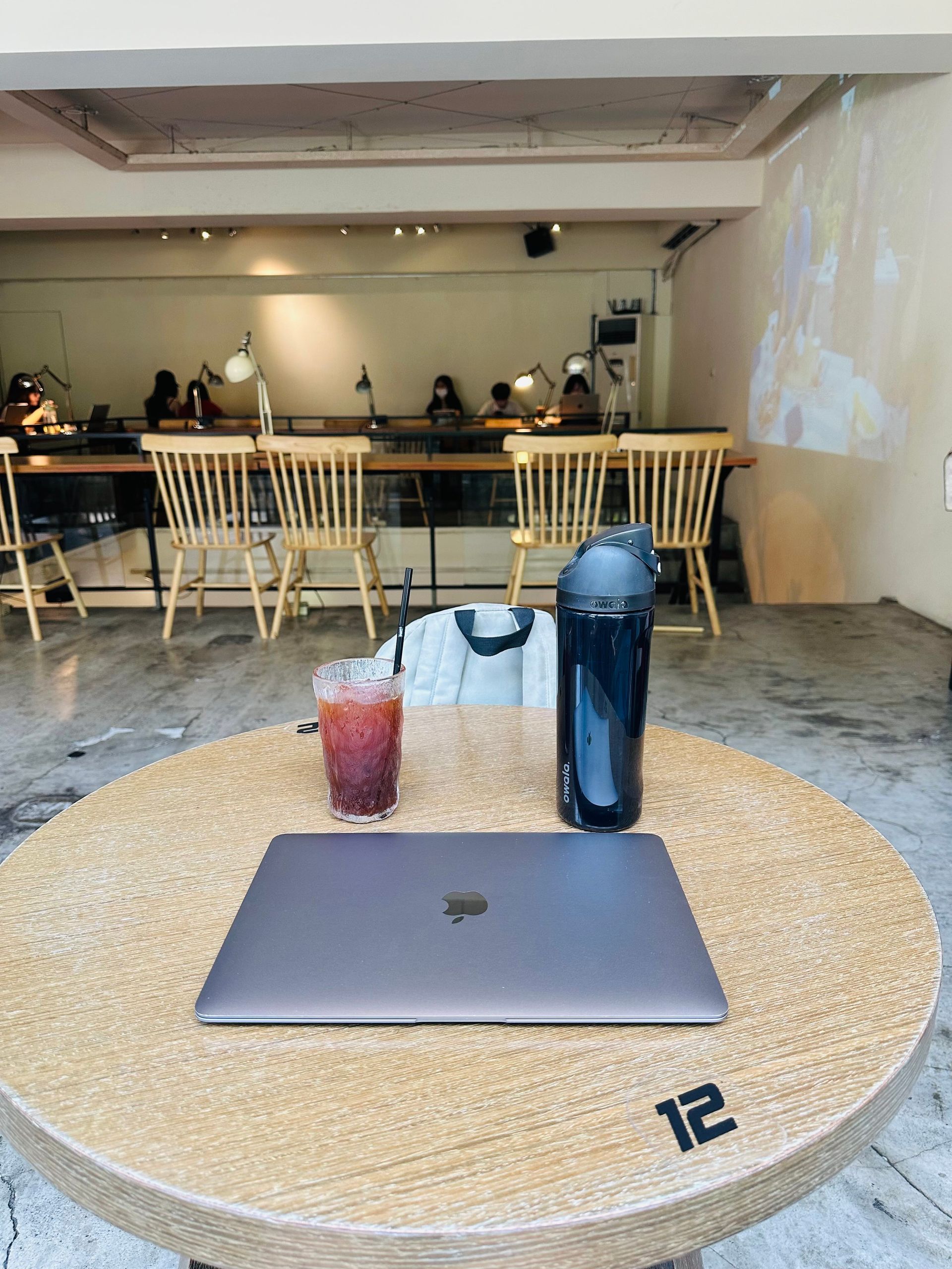 市政府咖啡廳，Arthere Café 上樓看看咖啡