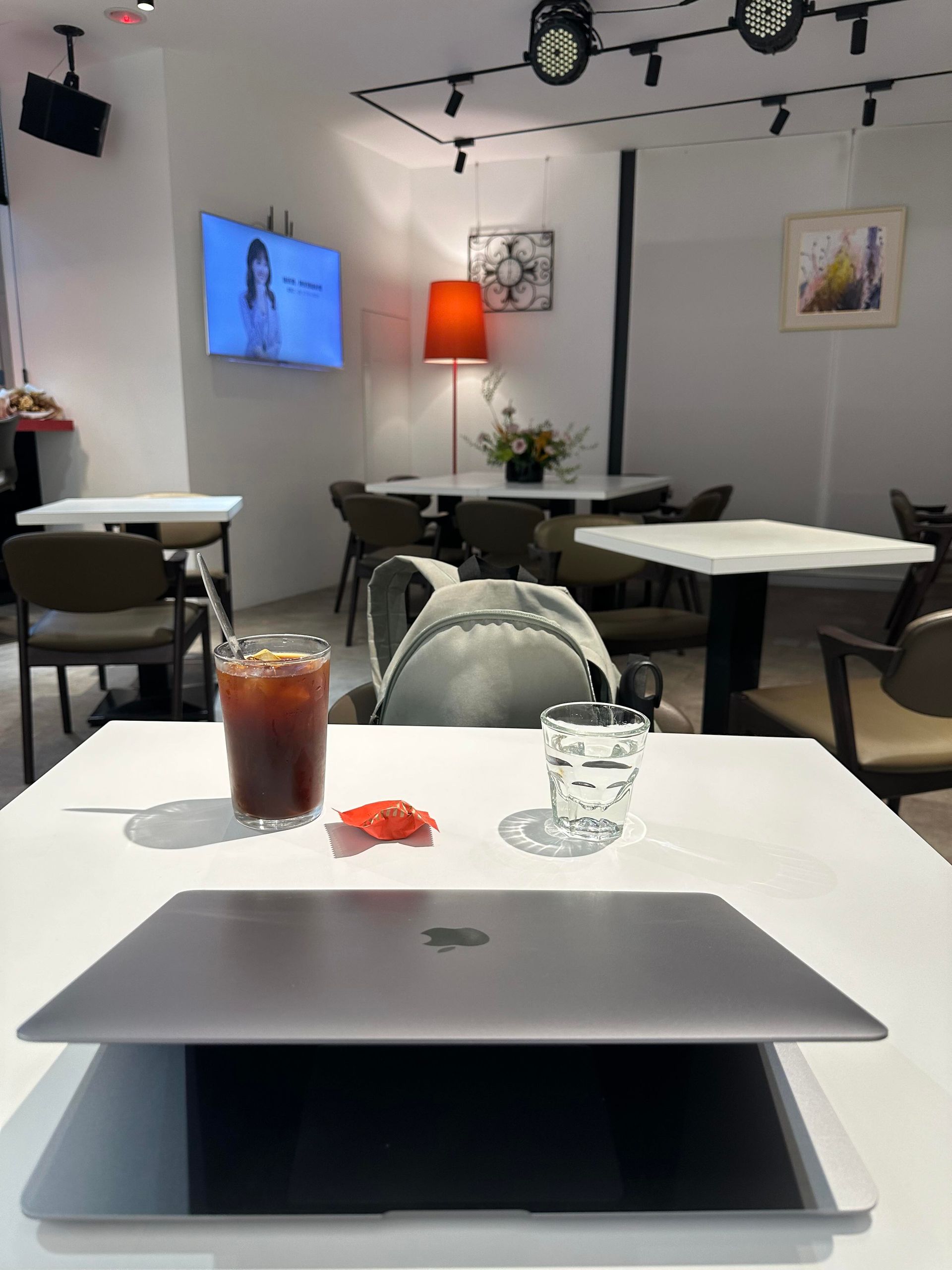 善導寺咖啡廳，Hito Cafe