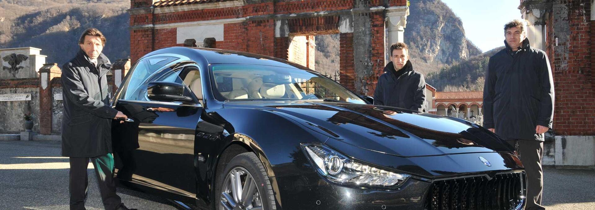 auto funebre