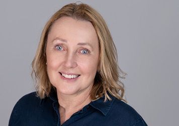 Dr Louise McDonald - Principal Dentist  | Teeth@Mittagong