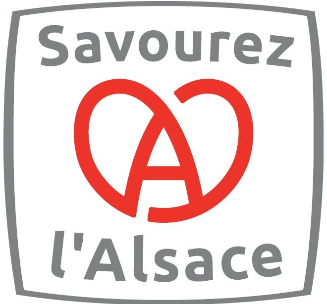 Logo avec le texte gris « Savourez l'Alsace » et un symbole « A » rouge en forme de cœur.