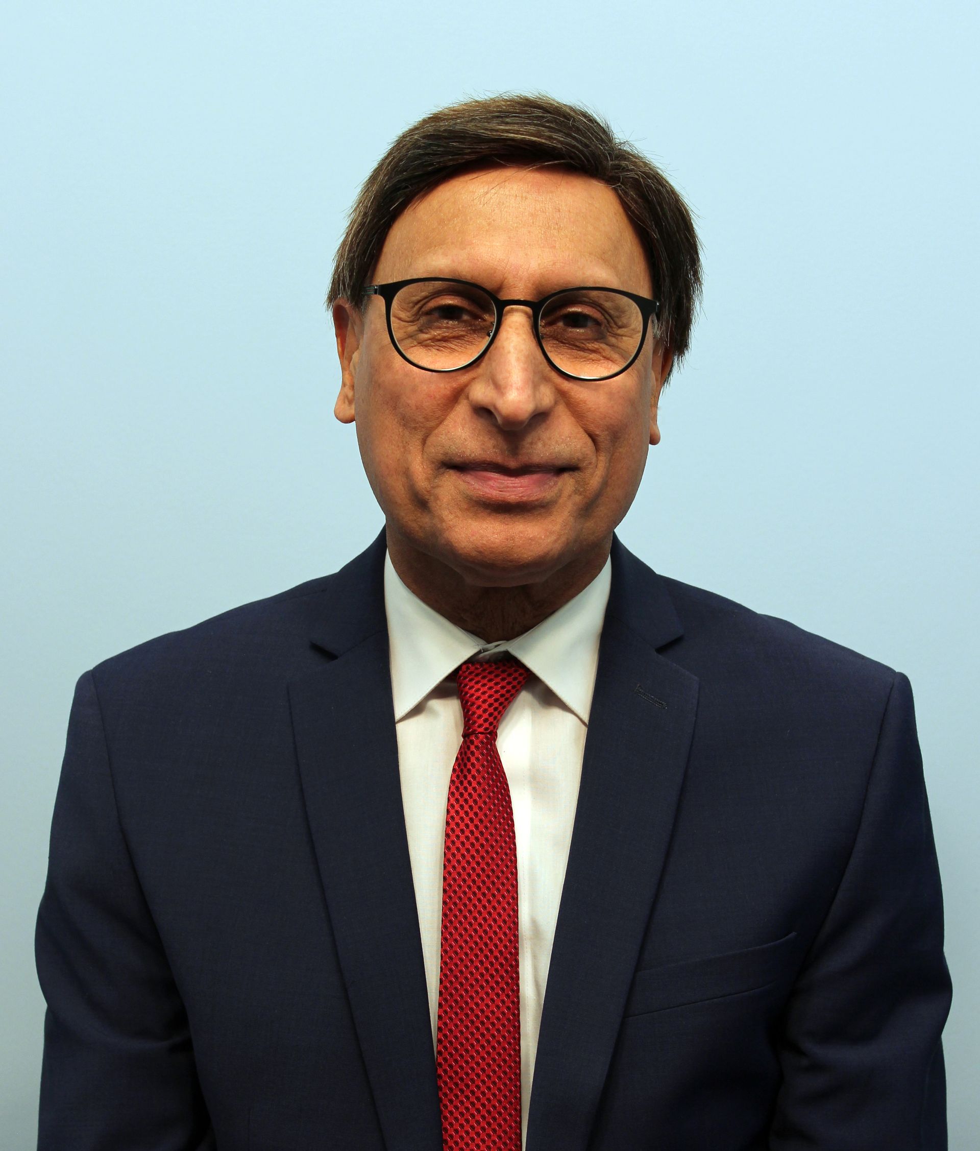 Dr. Masood Akbar & Daria Verdonik, PAC Pottsville ENT