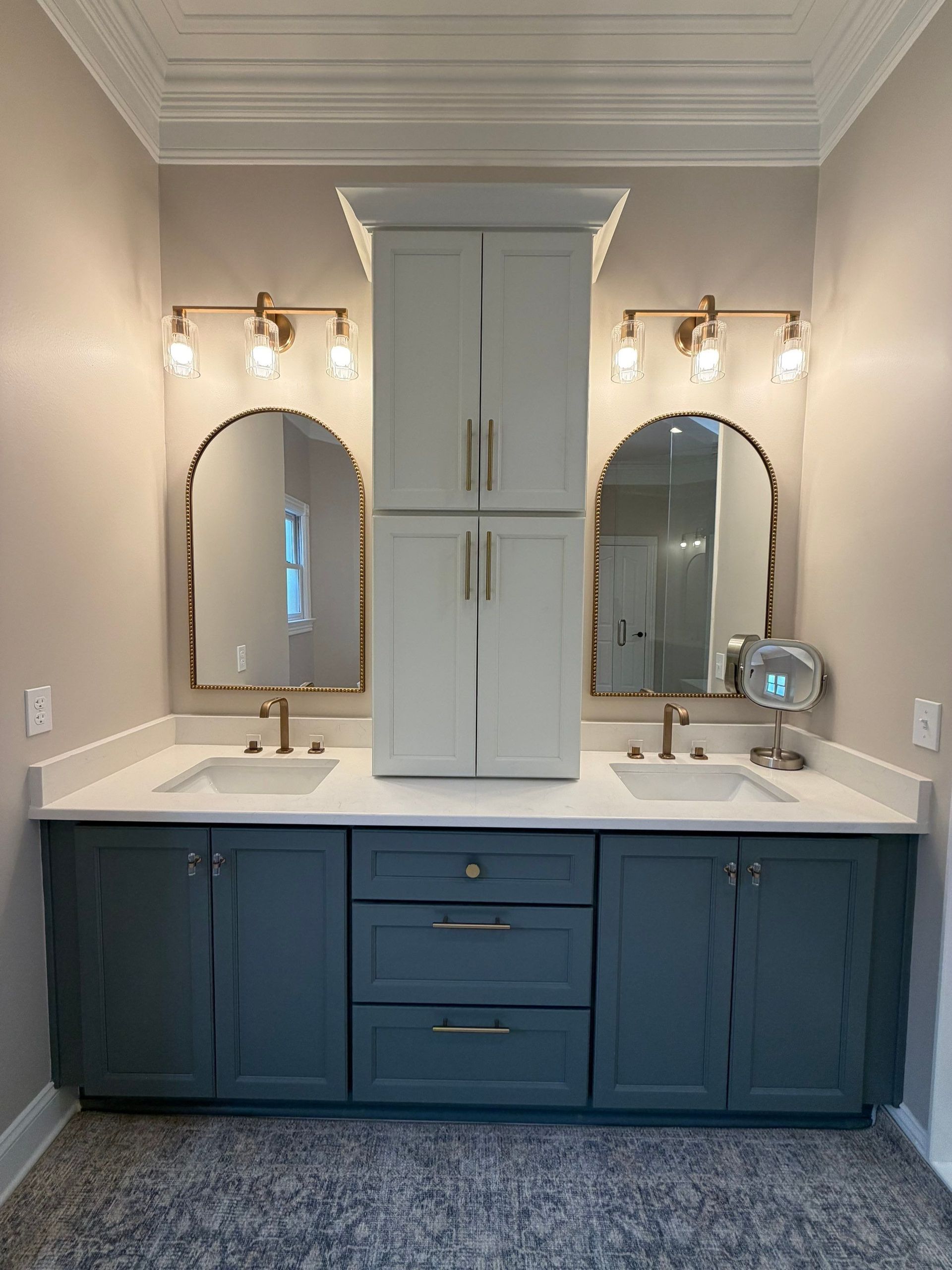 His and hers vanity in master bathroom in Franklin Tennessee
