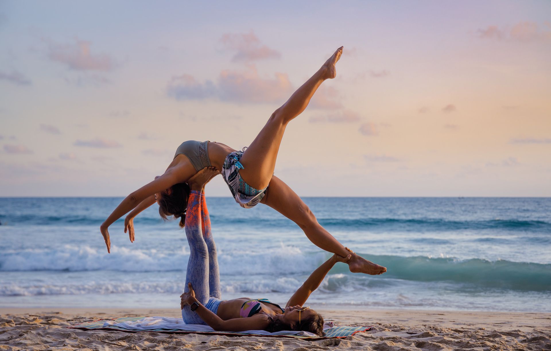 Acroyoga by CC's Hideaway