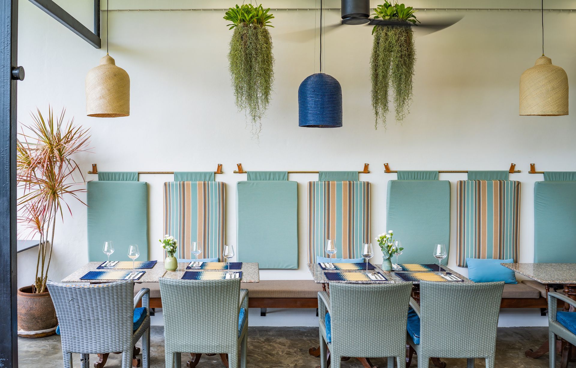 Prana Eatery by CC's Hideaway