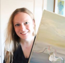 Foto happy client with artwork