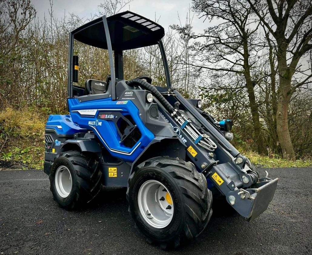 Mini One - mini chargeur pour tout type de travaux - à louer à hannut - green machine