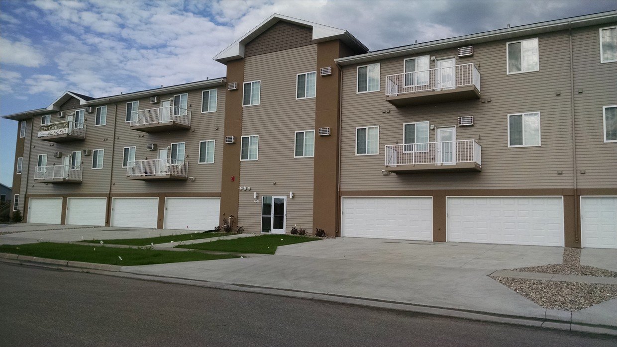 Property Details Whispering Creek Fargo, ND